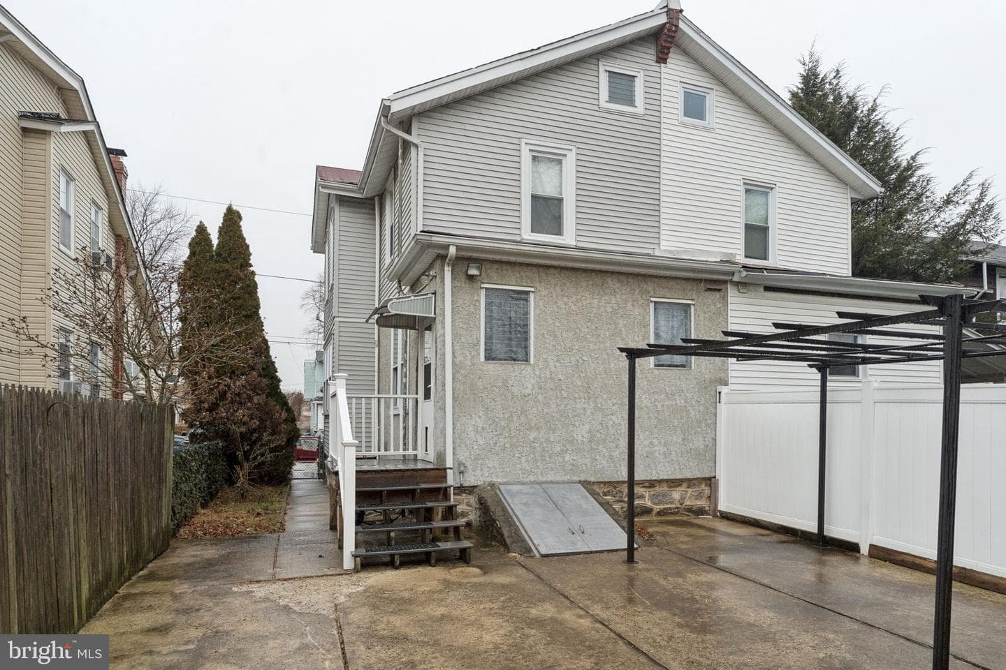 7333 Lawndale Avenue photo 5