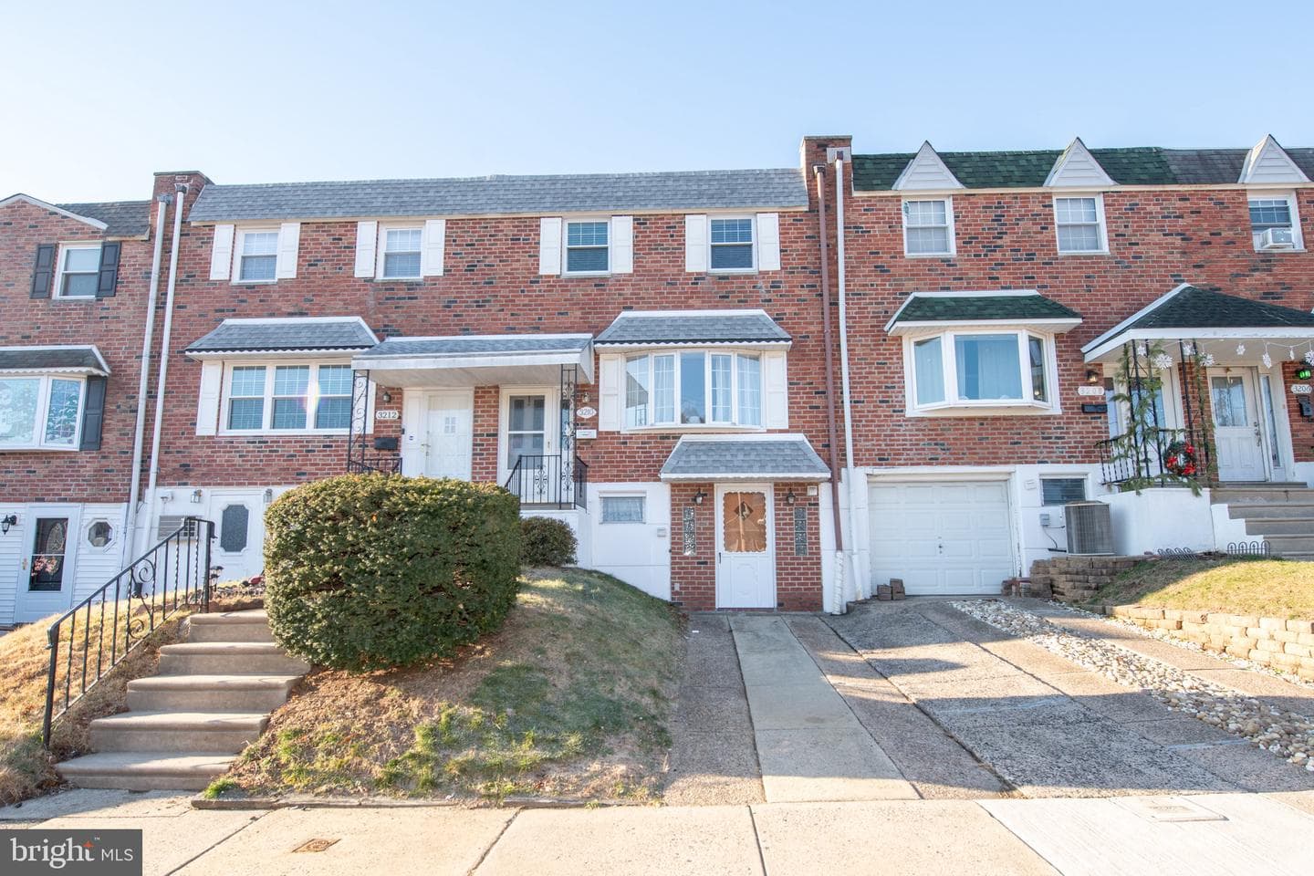 3210 Ancona Road photo 1