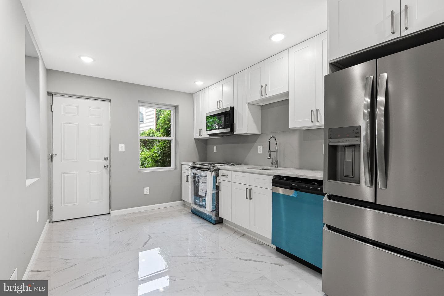 415 N 59th Street photo 8