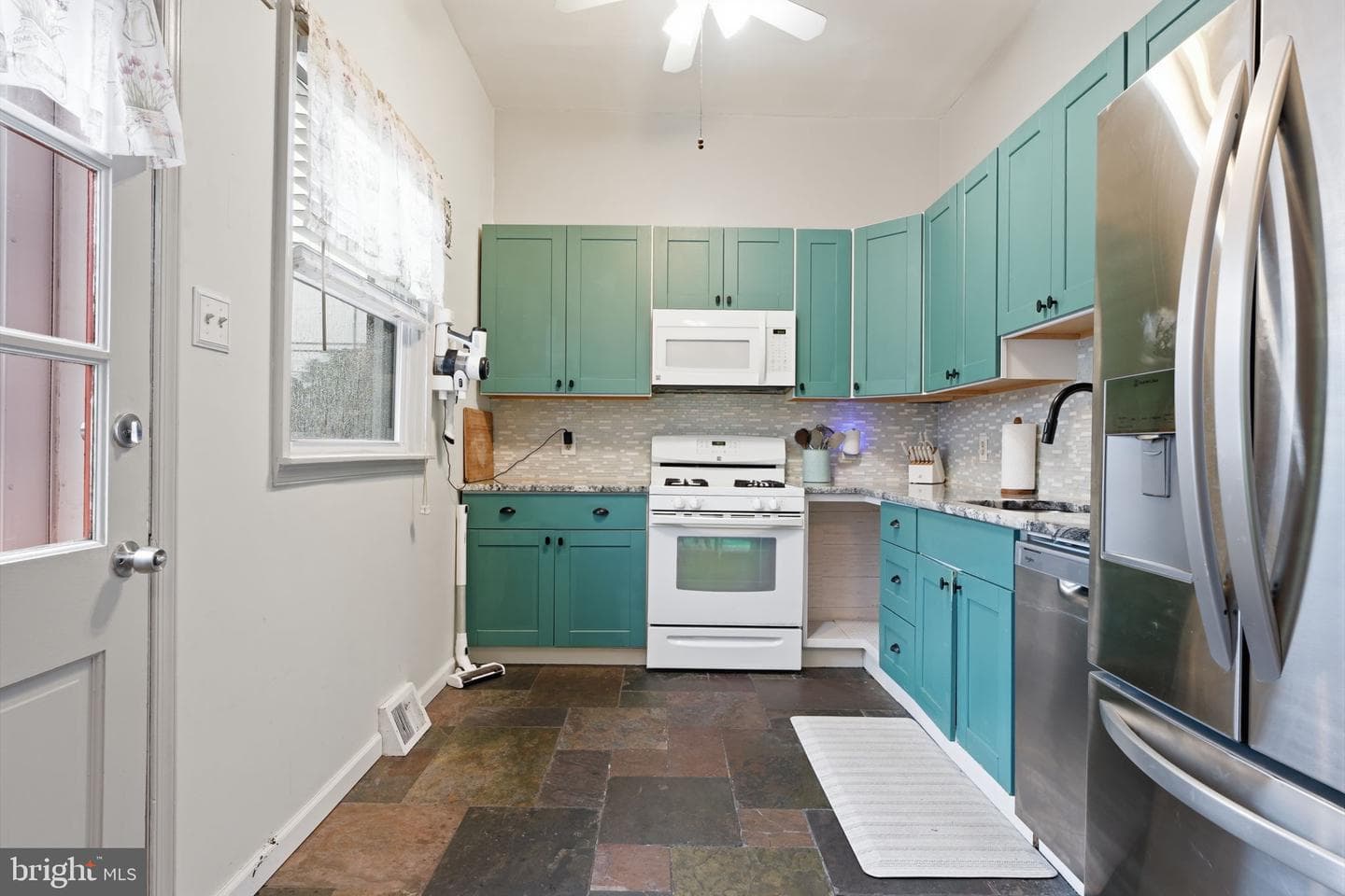 8623 Algon Avenue photo 9