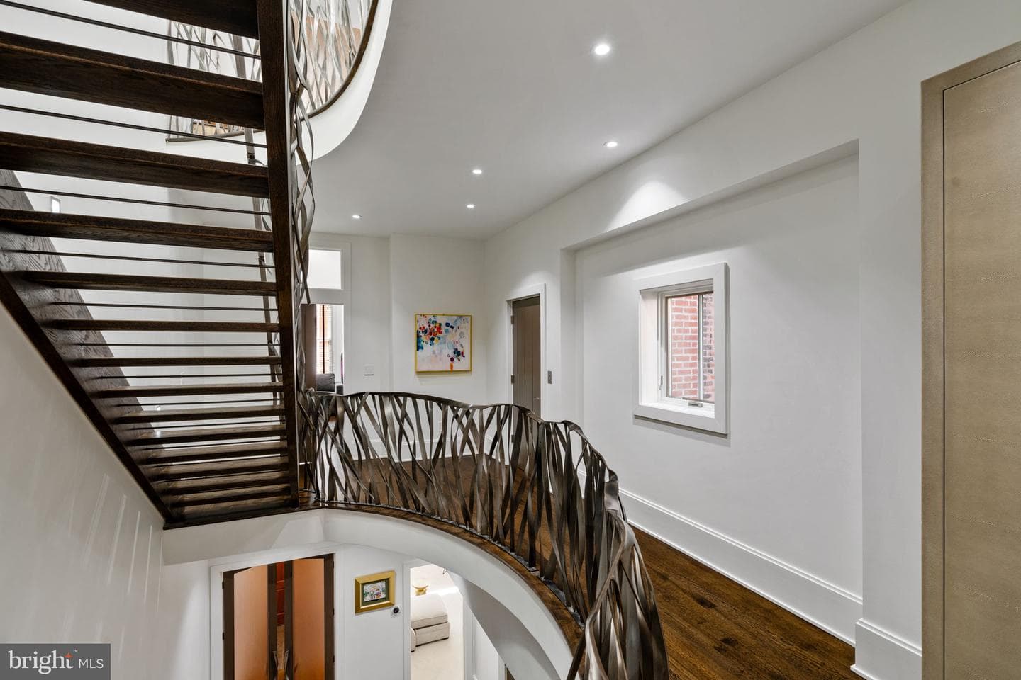 2041 Locust Street photo 13