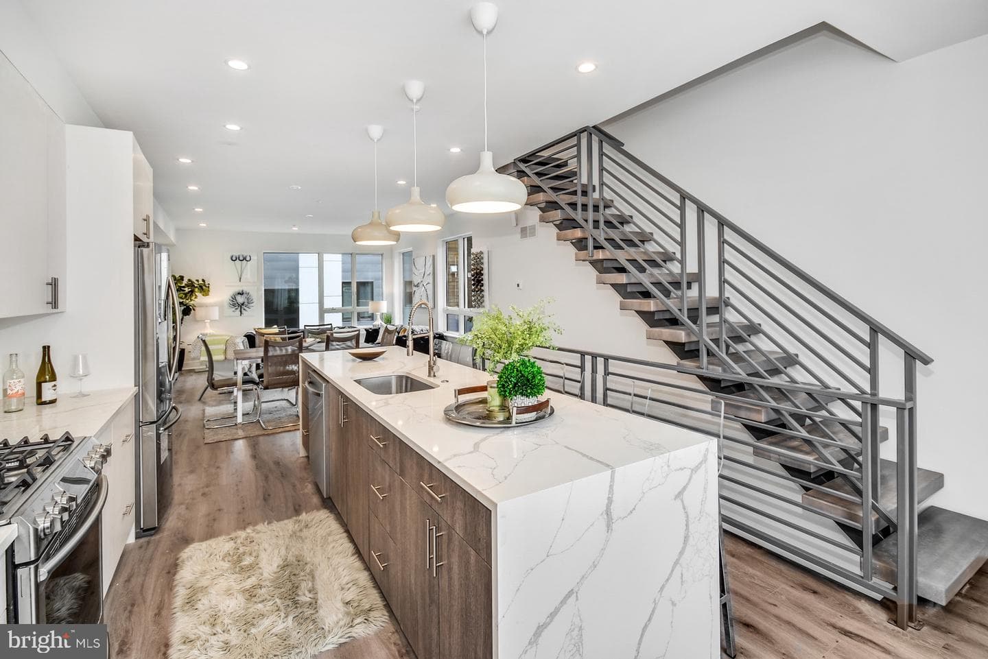 113 Olive Street photo 11