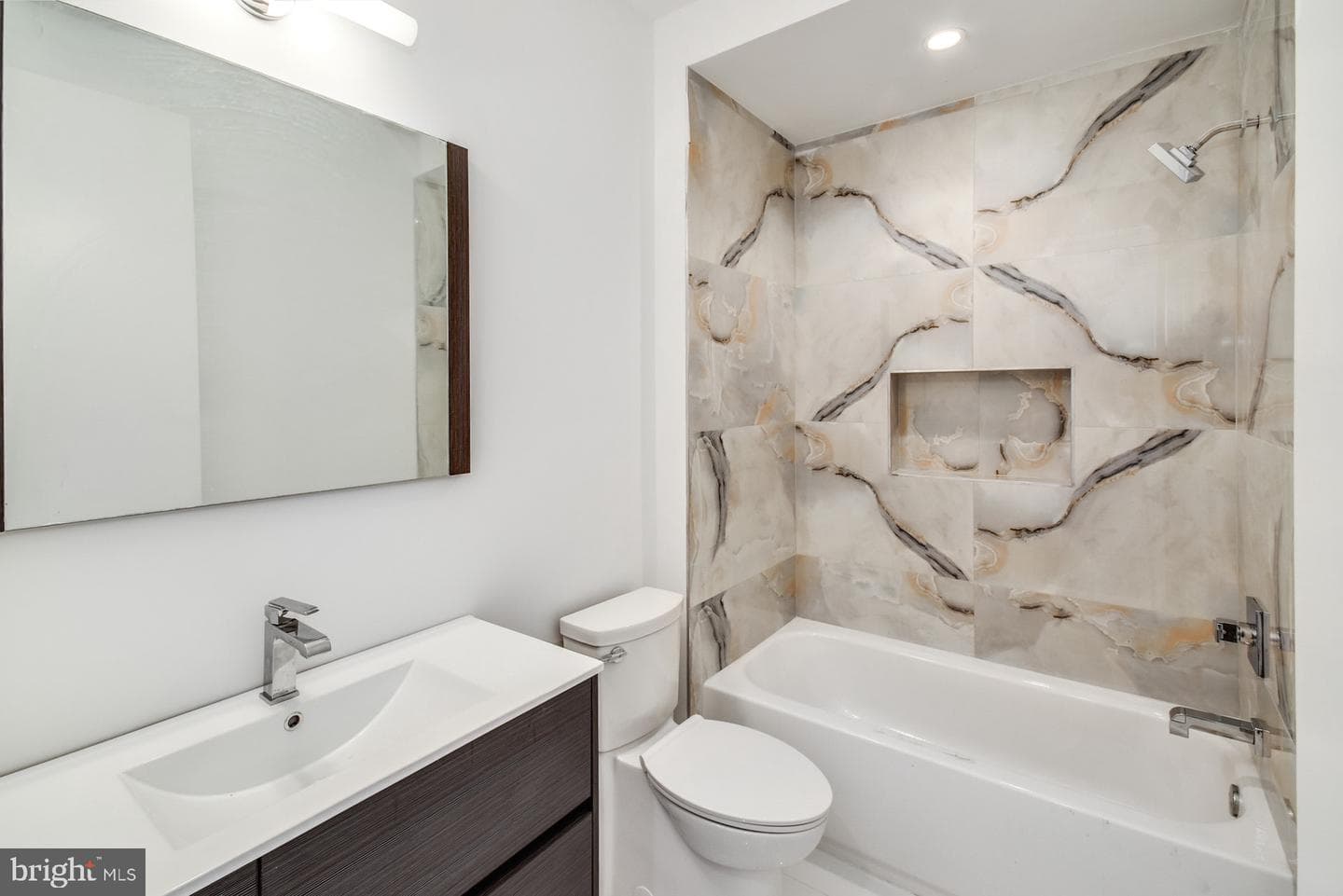 113 Olive Street photo 14