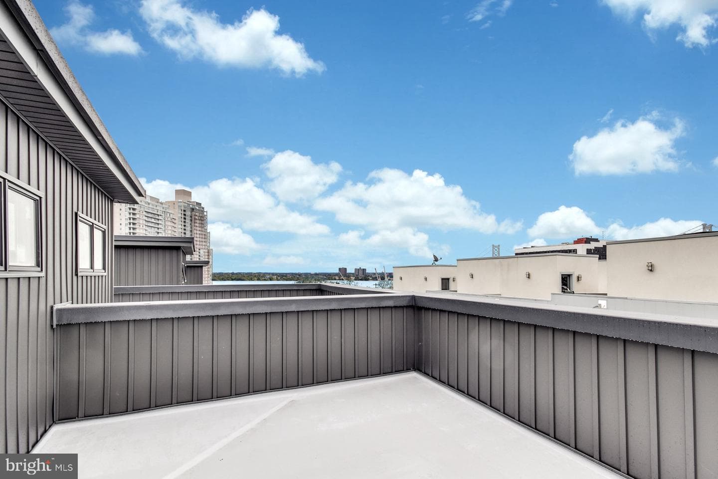 113 Olive Street photo 27