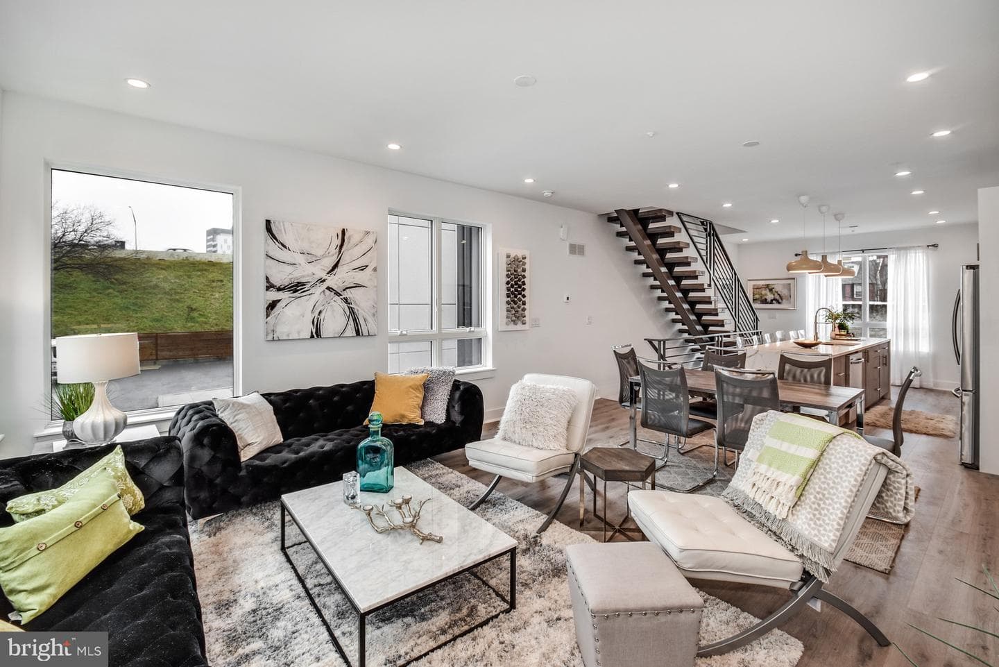 113 Olive Street photo 6