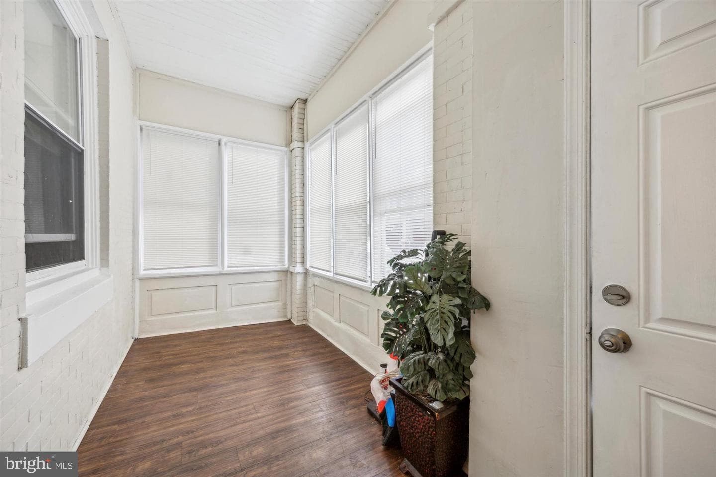 1519 Womrath Street photo 4