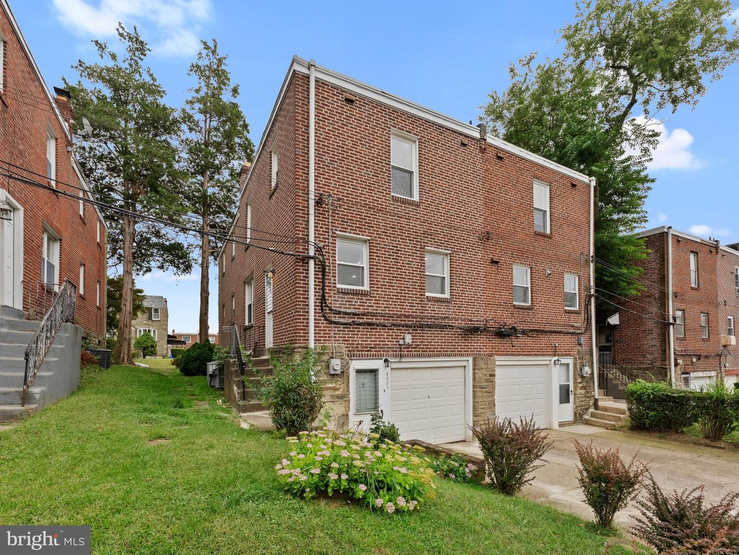 1007 E Dorset Street photo 34