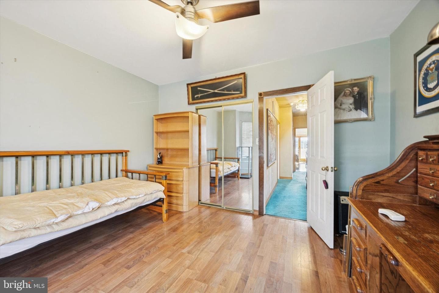 3431 E Thompson Street photo 14