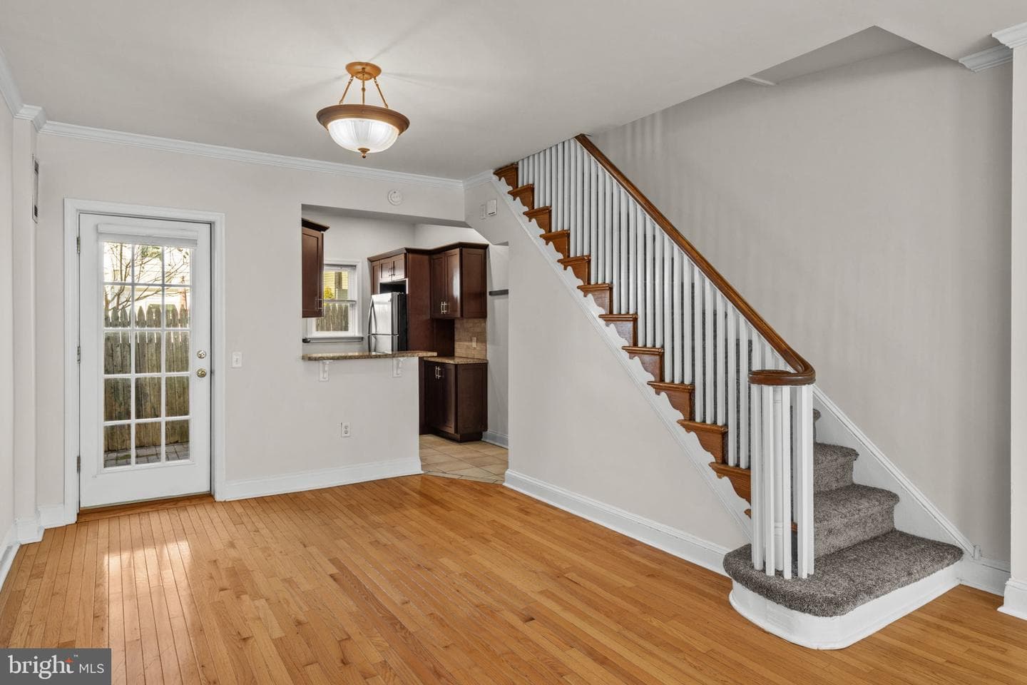 760 N Bucknell Street photo 6