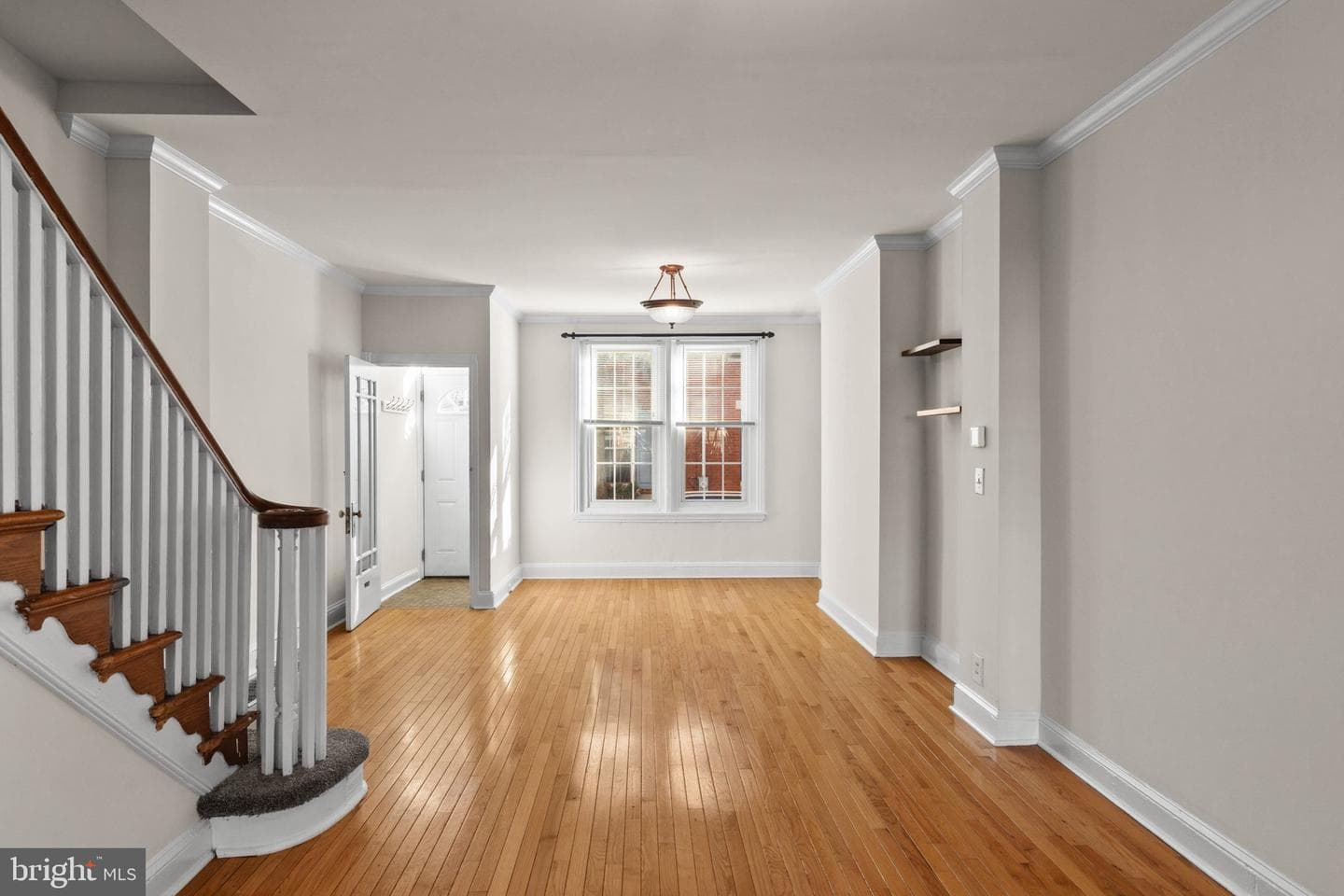 760 N Bucknell Street photo 8