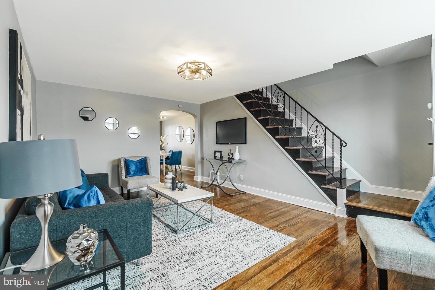 1620 Ashurst Road photo 2