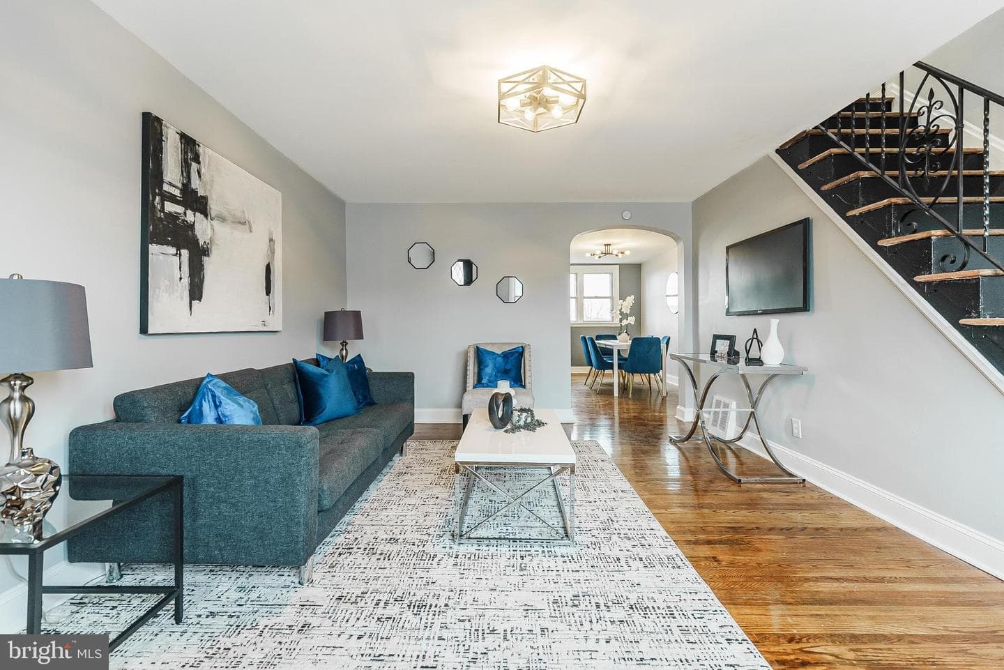 1620 Ashurst Road photo 3