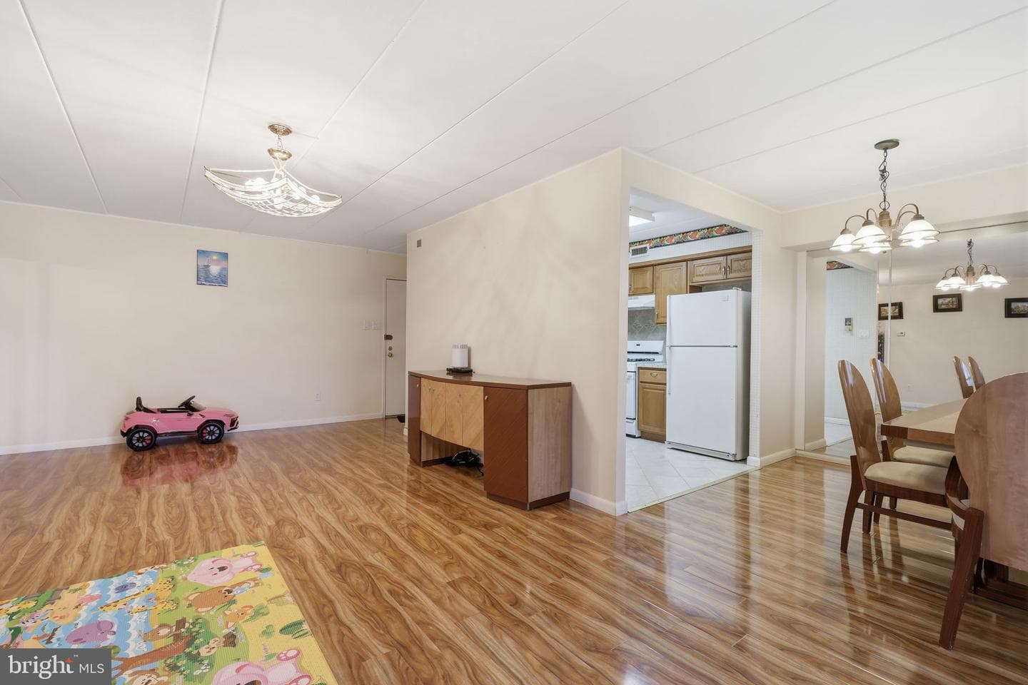 8910 Krewstown Road #118 photo 2