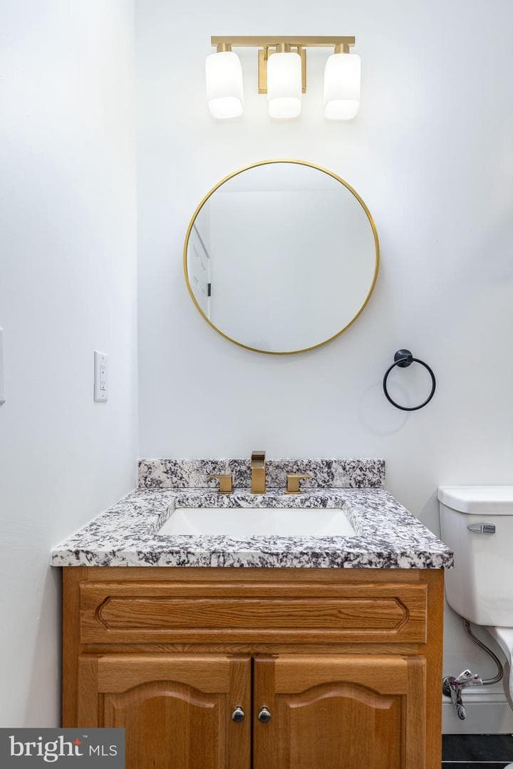 5208 Glenloch Street photo 21