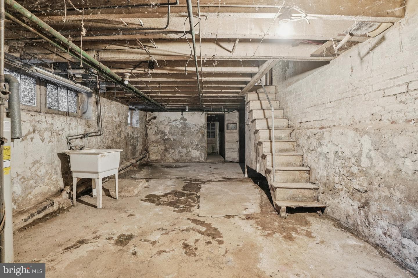 5322 James Street photo 29