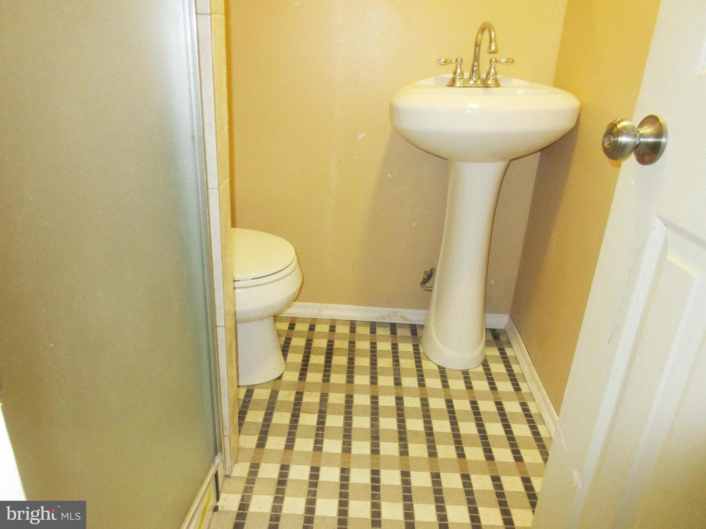 4050 Neilson Street photo 32