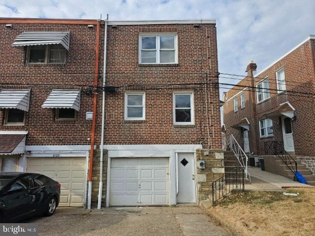 8127 Farnsworth Street photo 2
