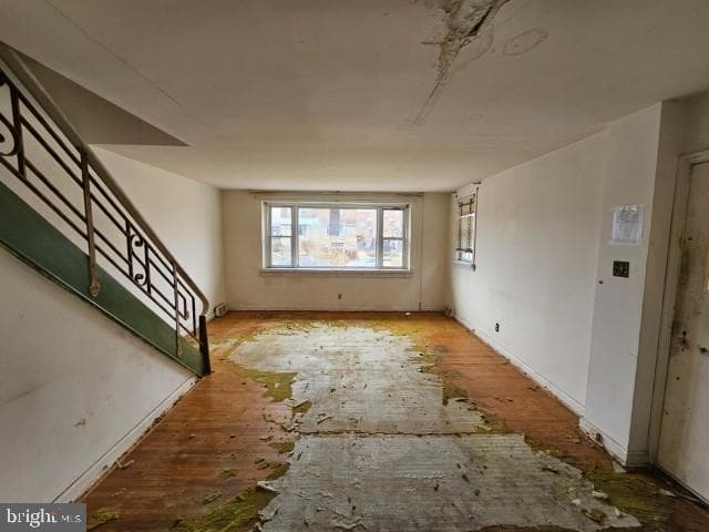 8127 Farnsworth Street photo 5