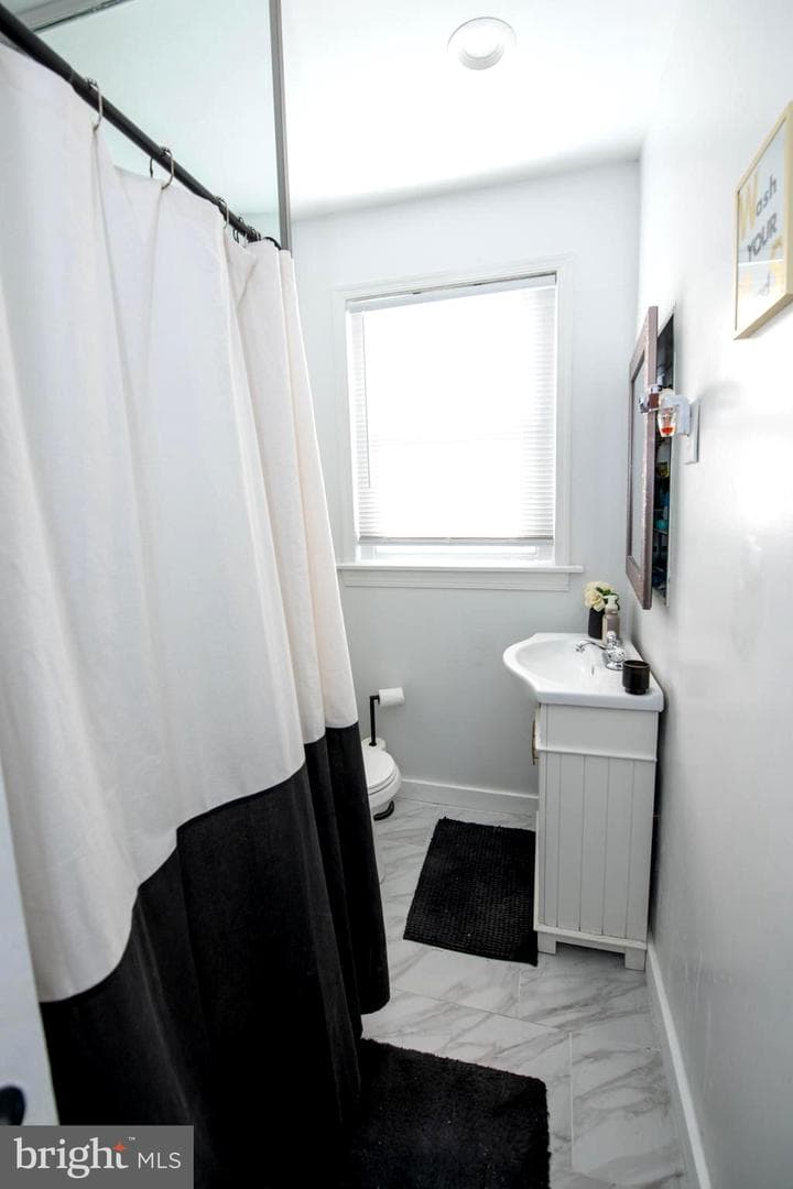 6641 Vandike Street photo 20