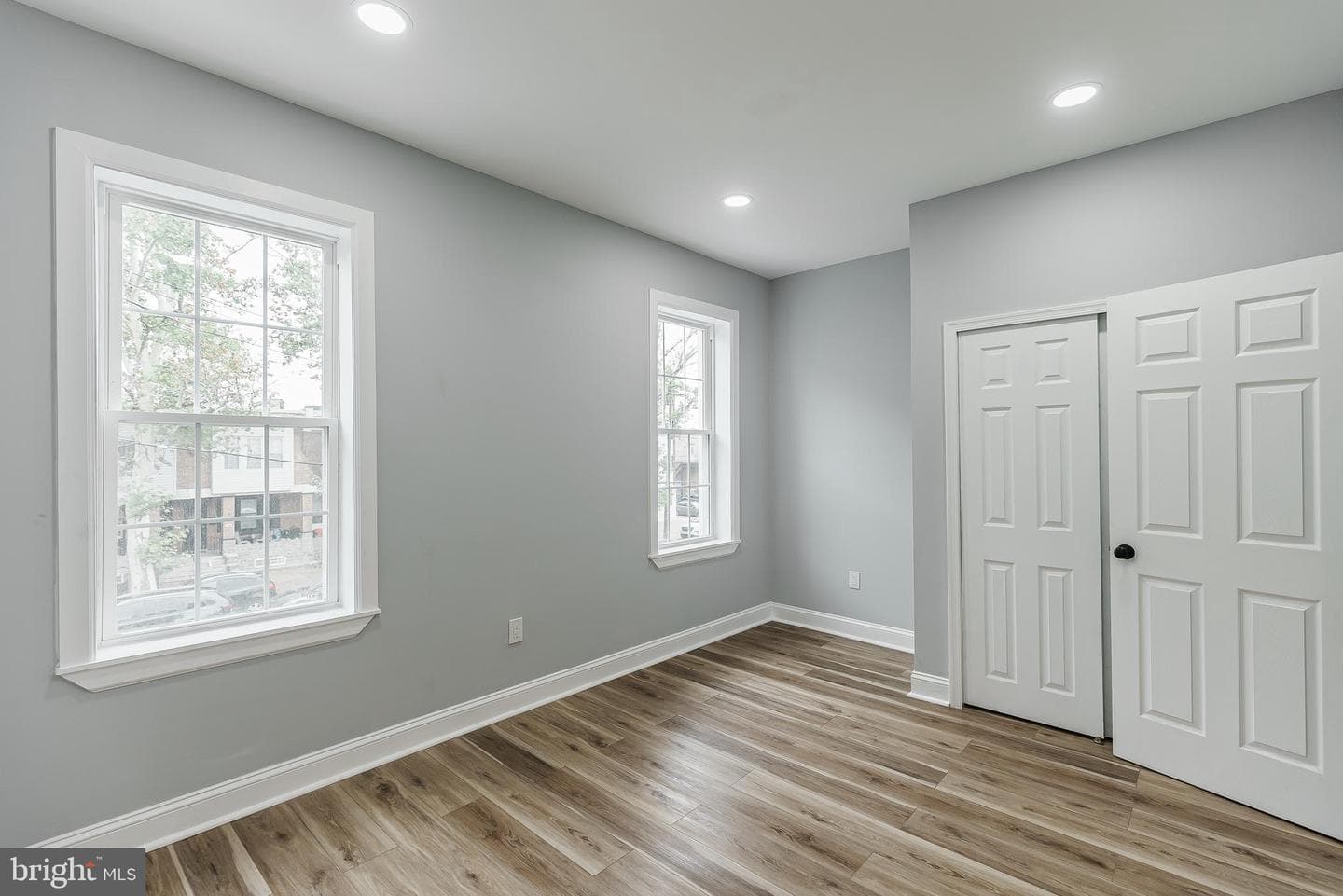 1932 E Moyamensing Avenue photo 33