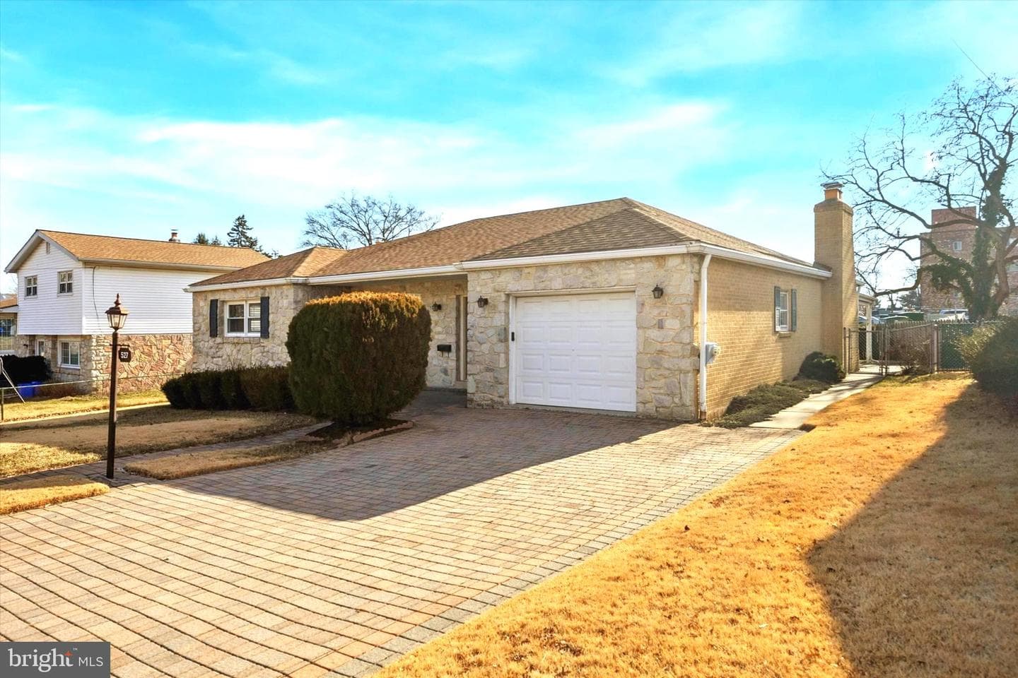 527 Wigard Avenue photo 1