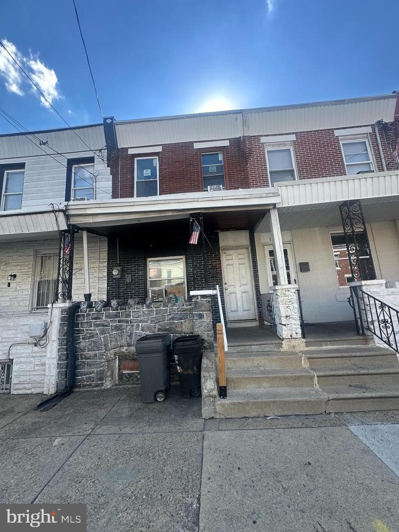 1848 E Westmoreland Street photo 14