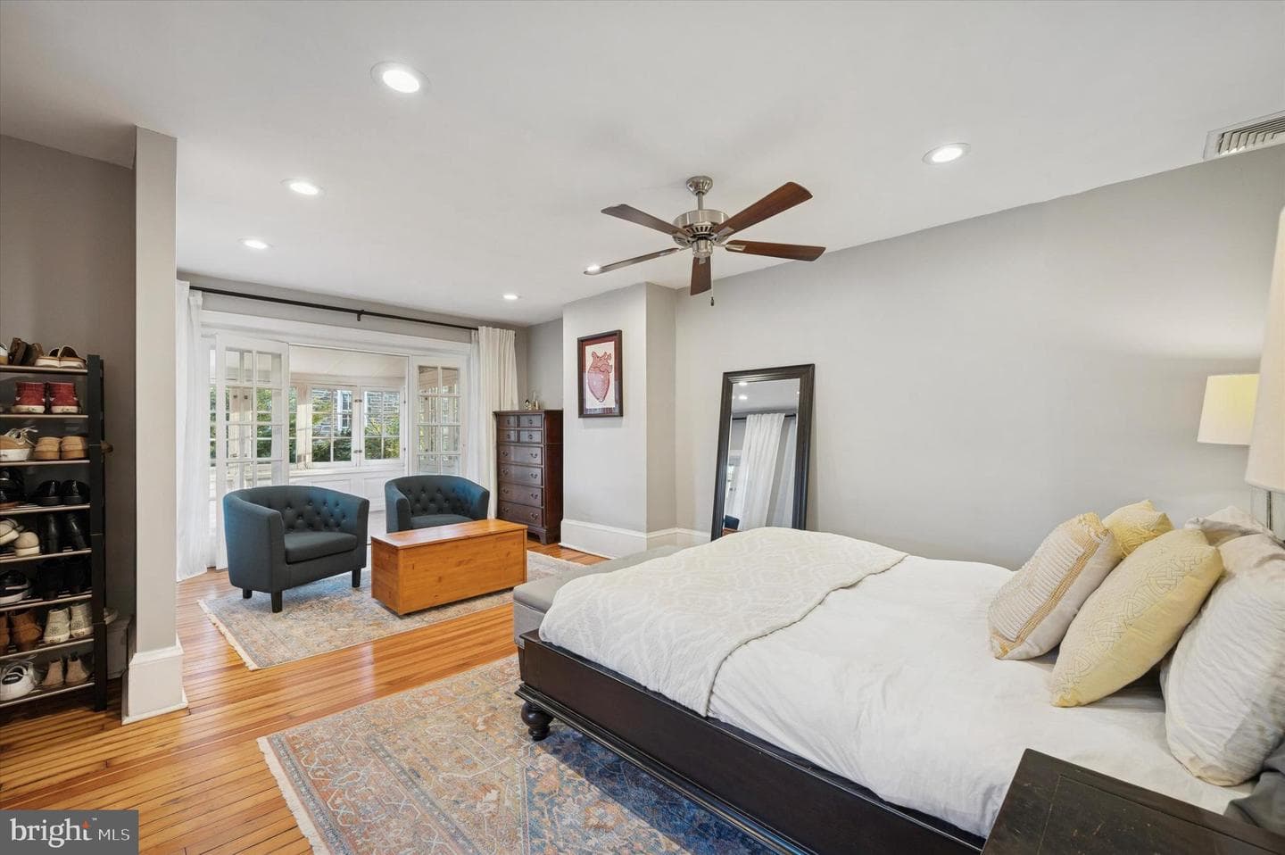 3222 W Penn Street photo 23