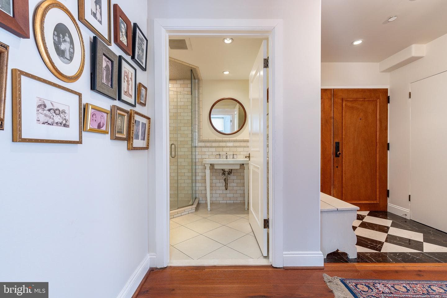 1737 Chestnut St # 600 photo 28