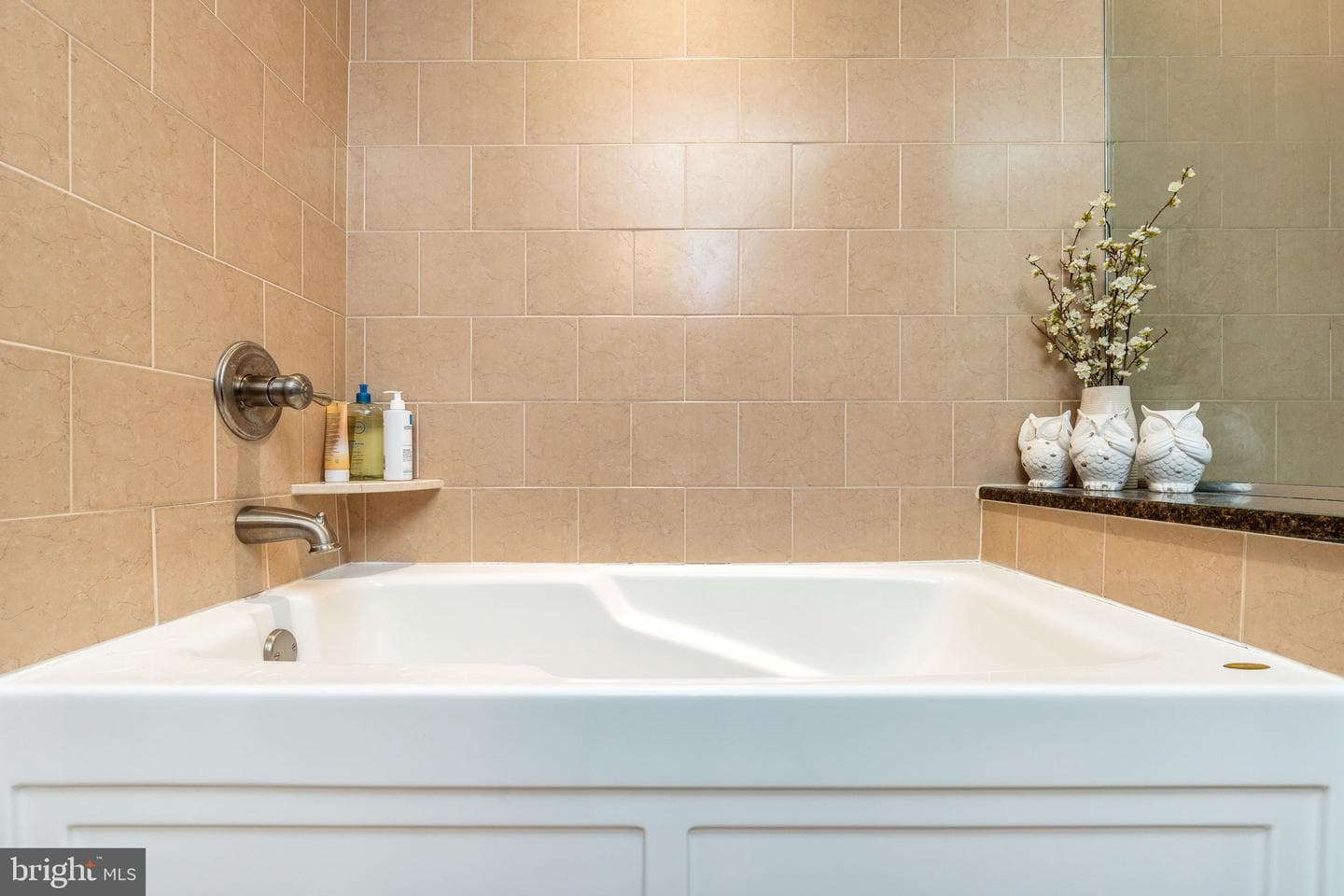 500 Admirals Way #214 photo 12