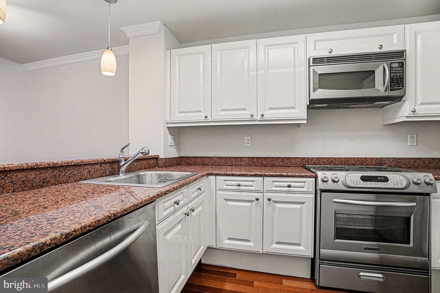 1500 Chestnut Street #8c photo 10