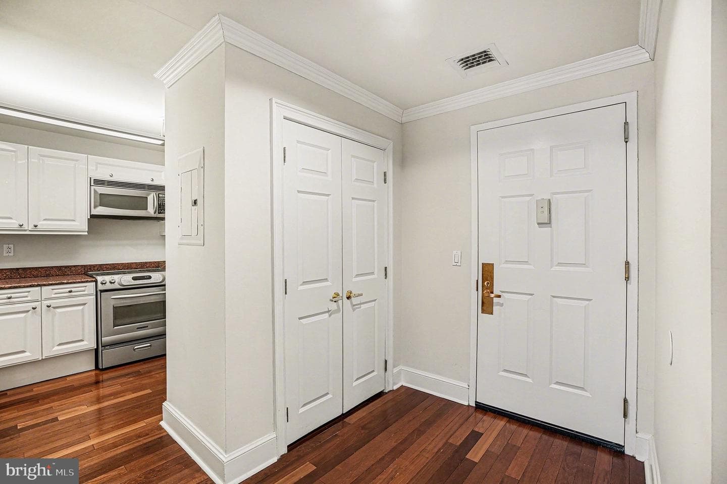 1500 Chestnut Street #8c photo 11