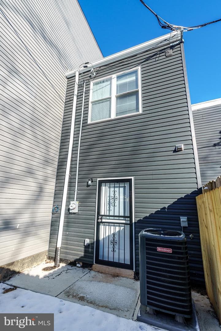 714 N Shedwick Street photo 22