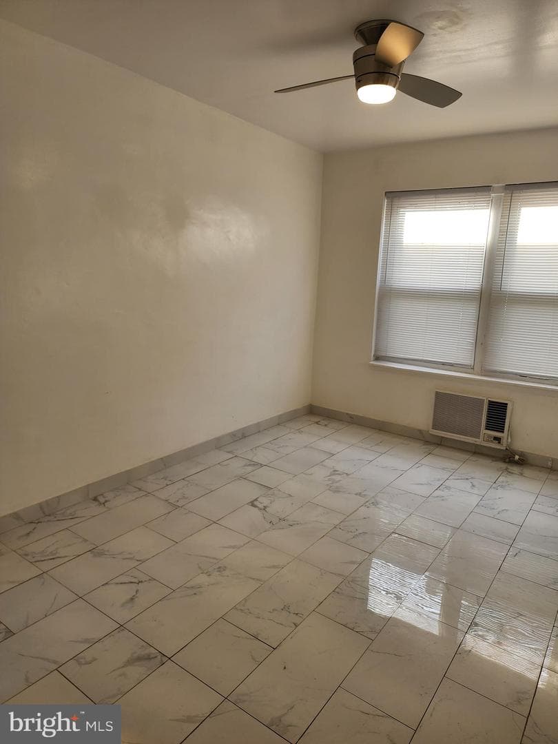 1634 Lewis Street photo 11