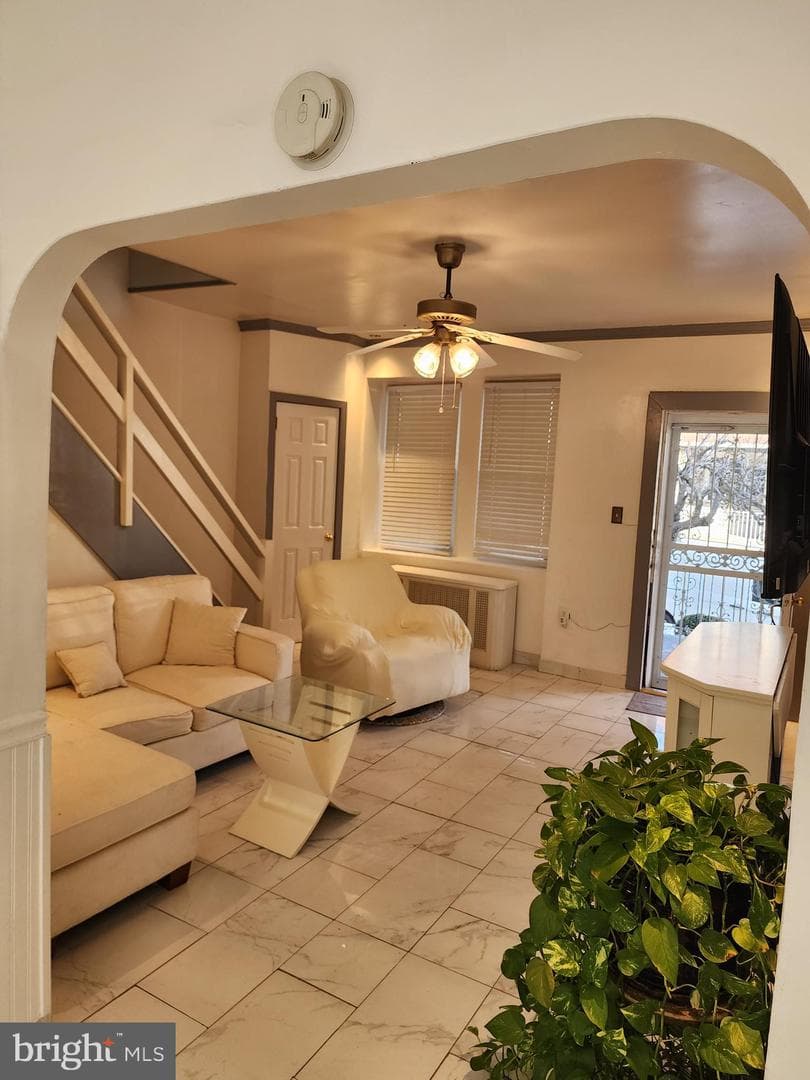 1634 Lewis Street photo 6