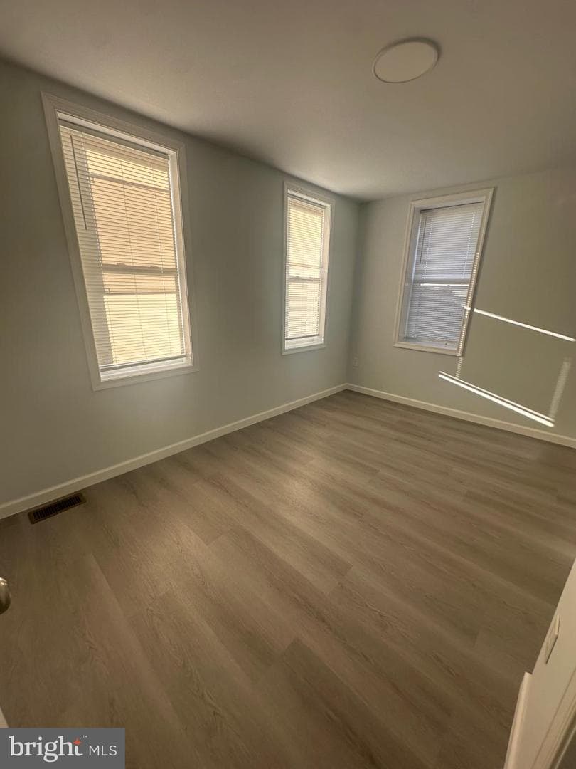 5100 Cottage Street photo 13