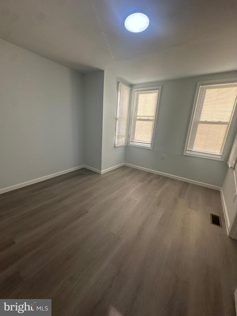 5100 Cottage Street photo 14