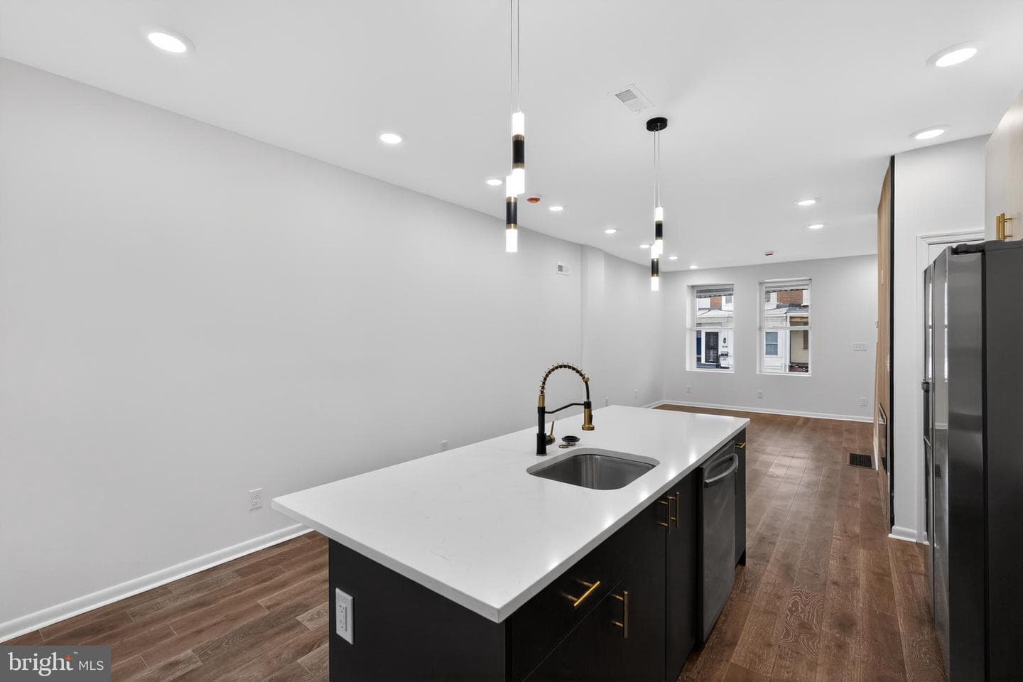113 N 55th photo 12