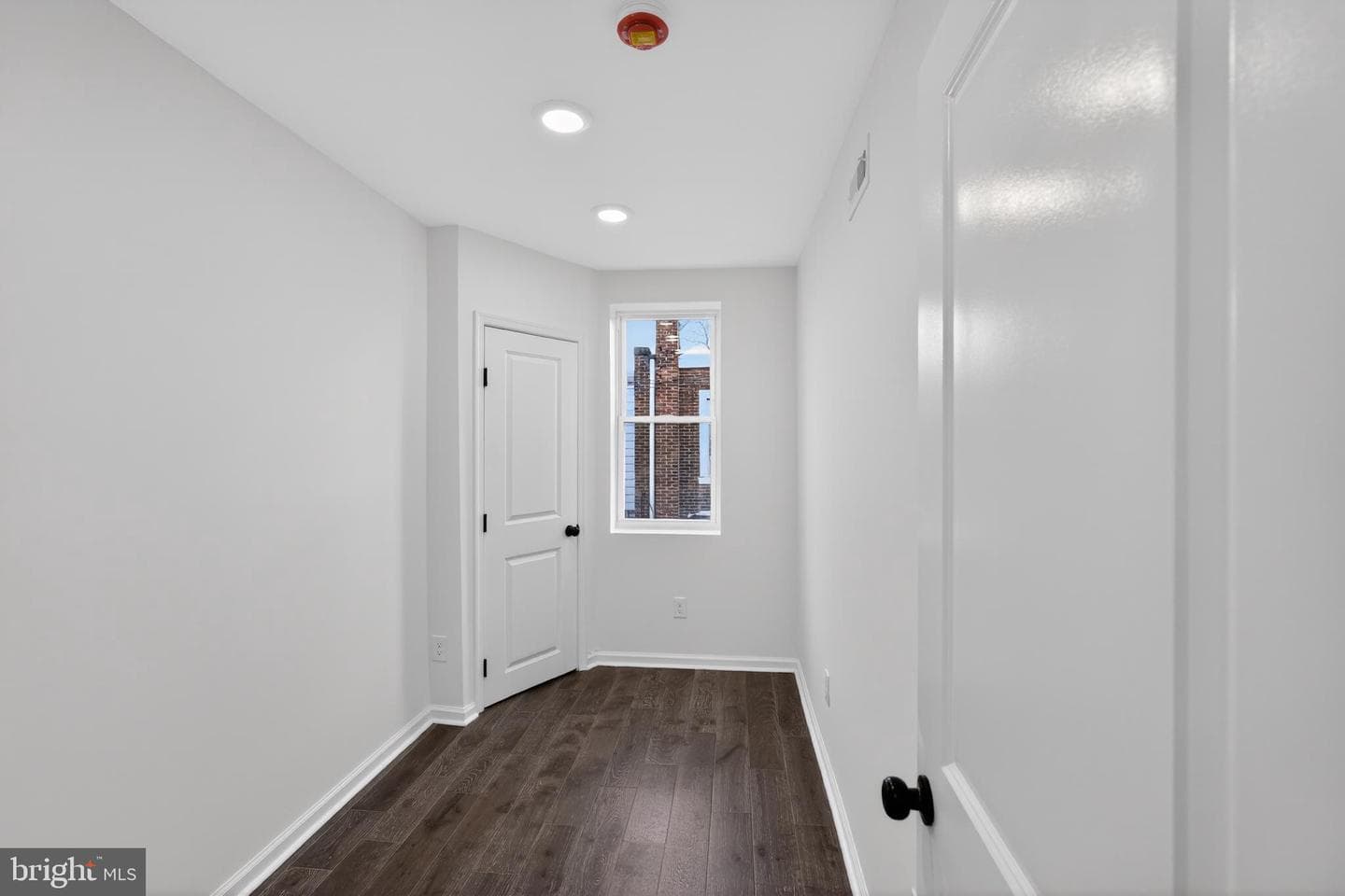 113 N 55th photo 17
