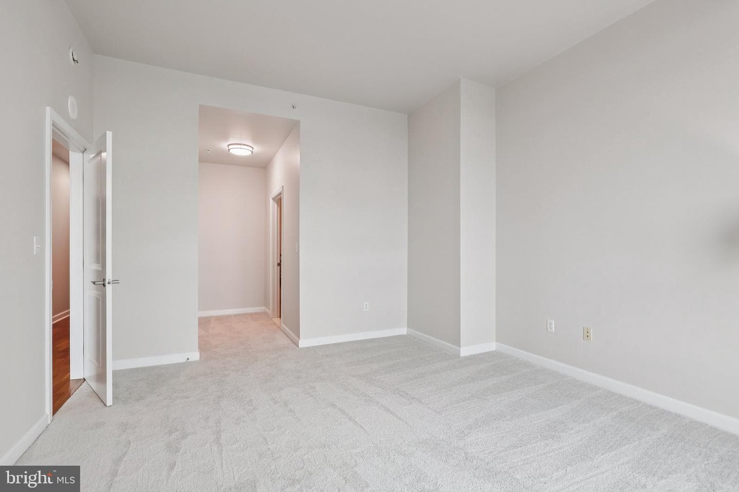 901 N Penn Street #f1502 photo 19