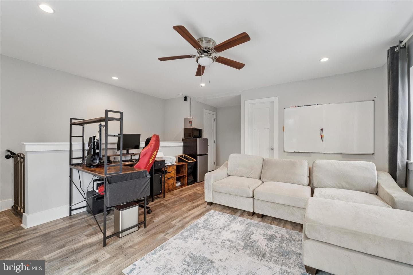 488 Evergreen Avenue photo 24