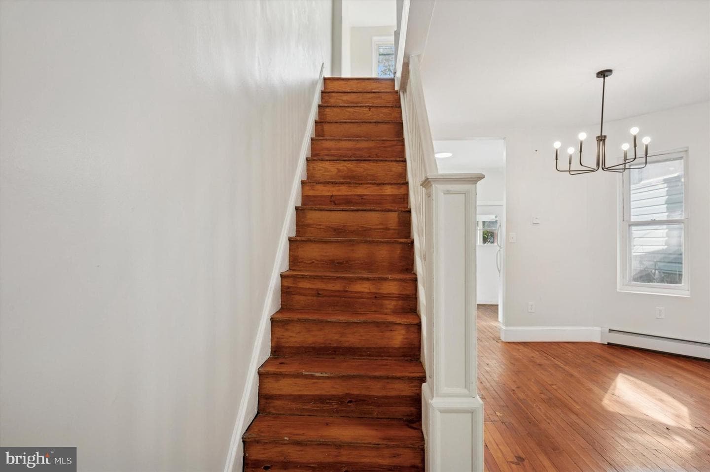 610 Martin Street photo 7