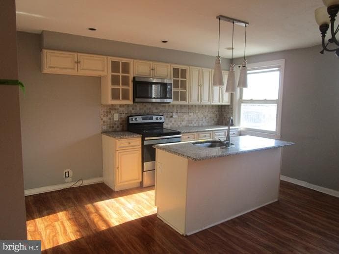8149 Leon Street photo 9