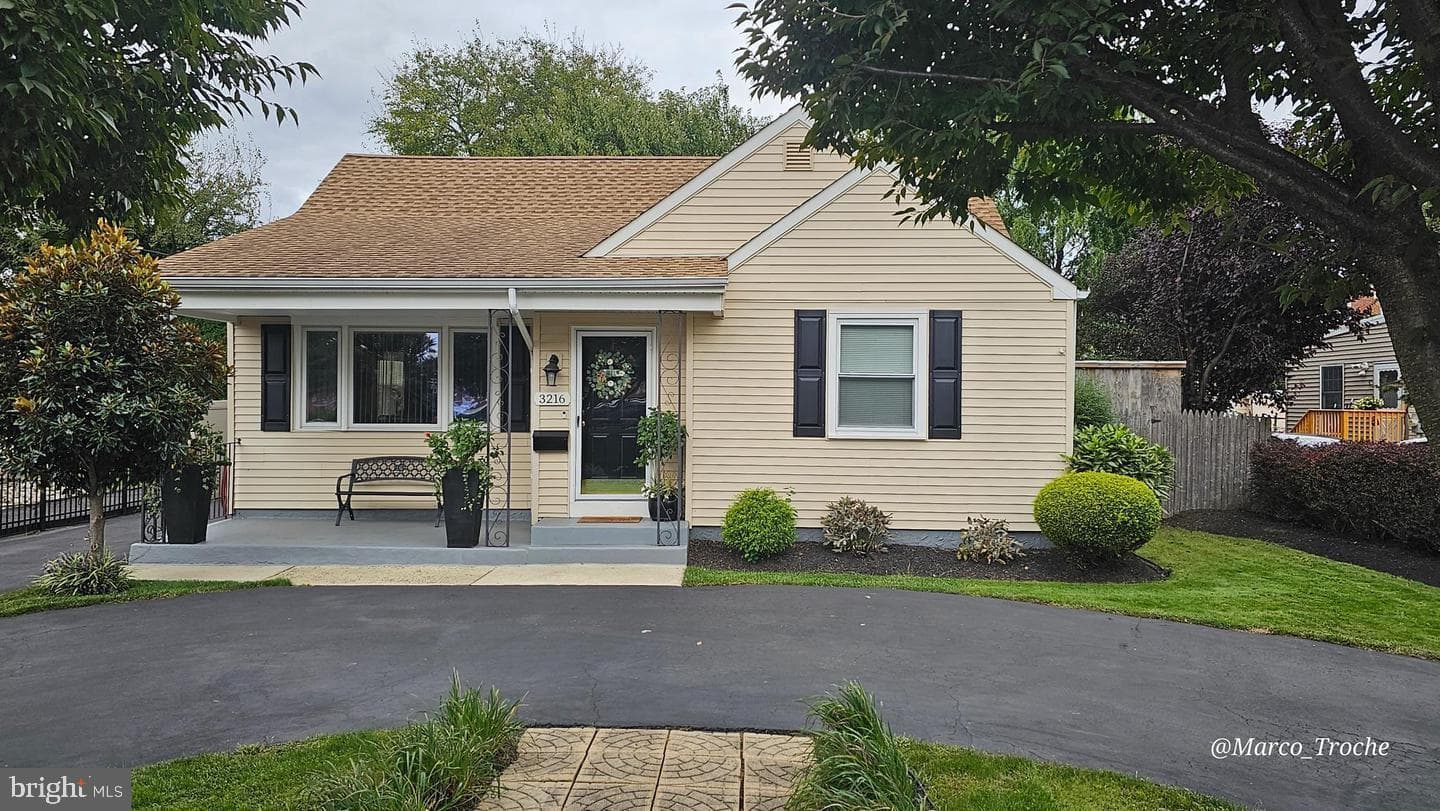 3216 Byberry Road photo 1