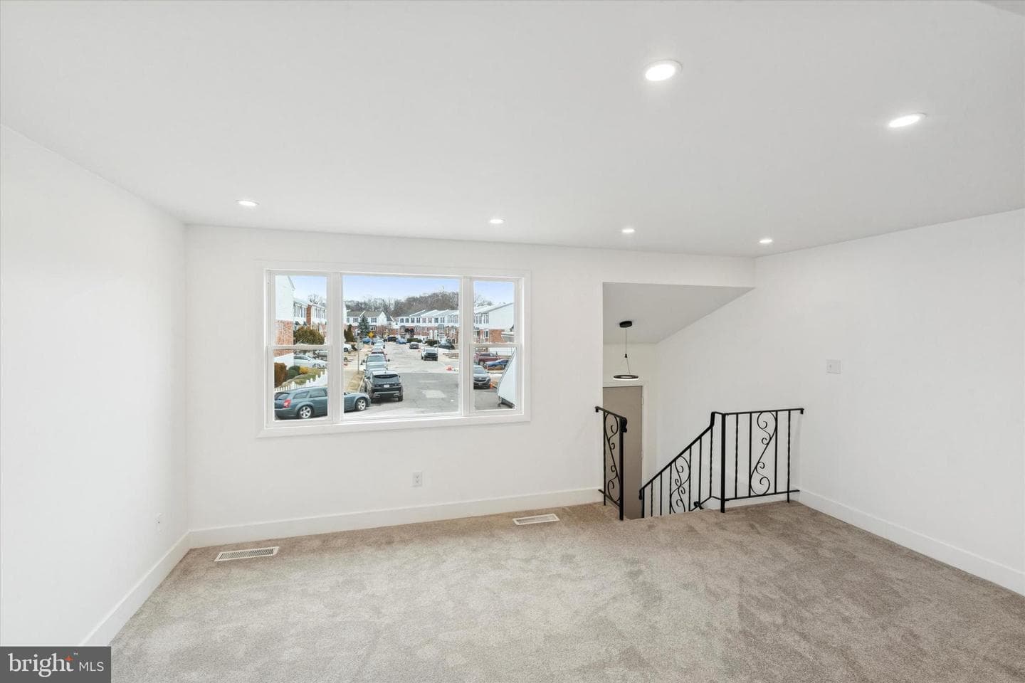 1720 Kennedy Street photo 6