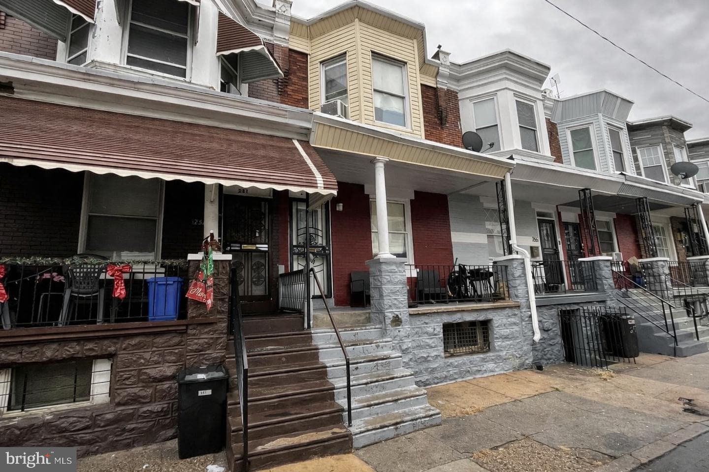 253 S Alden Street photo 3