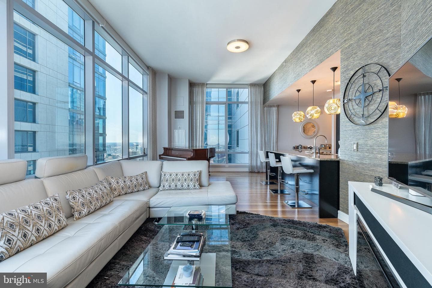 1414 S Penn Square #45a photo 1