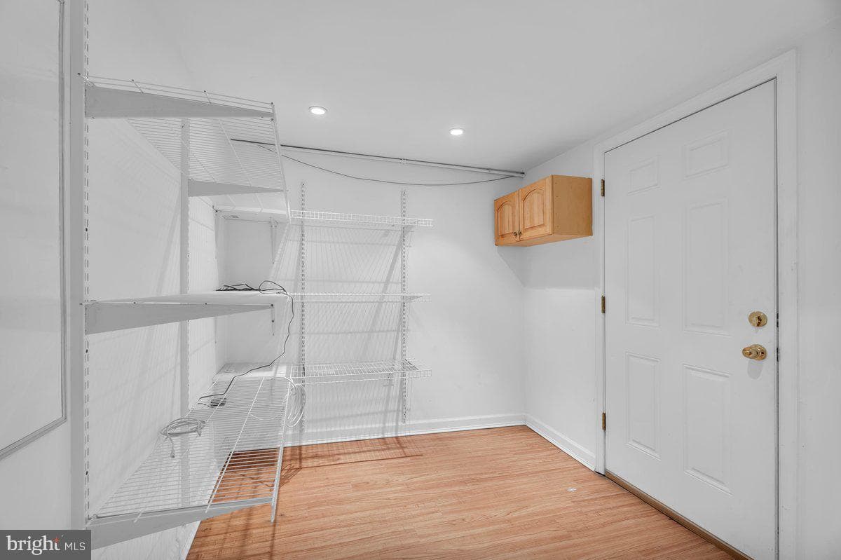3131 Teesdale Street photo 21