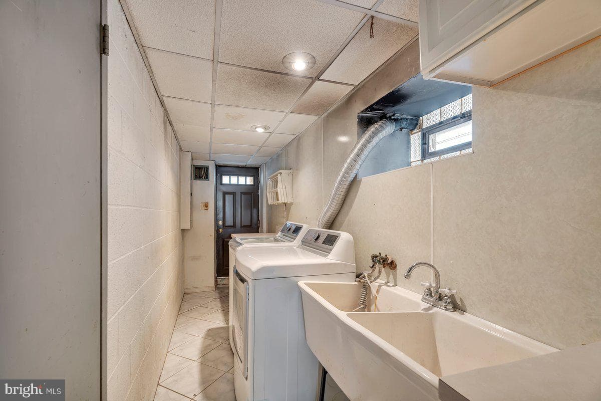 3131 Teesdale Street photo 22