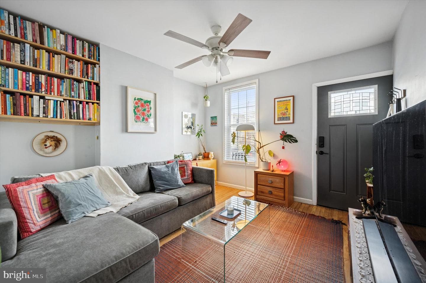 2625 Coral Street photo 2
