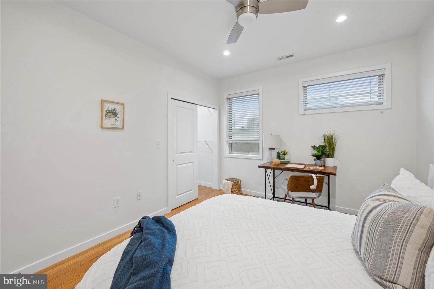 2555 Carpenter Street #E photo 20